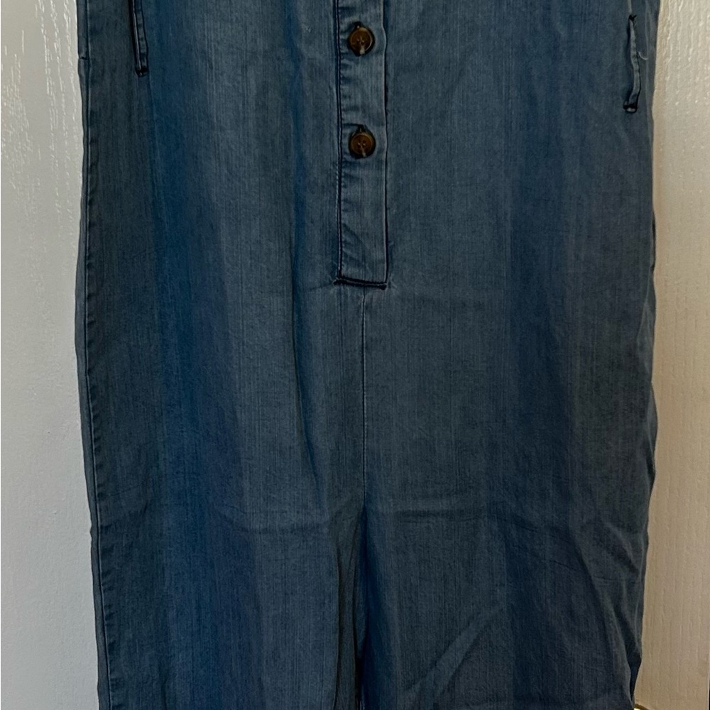 Velvet Heart Light Blue Chambray Top